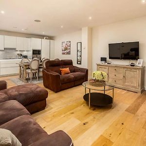 Appartement Pass The Keys Stylish Central St Albans Flat With Free Parking Exterior photo