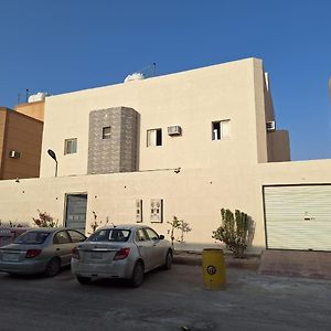 Appartement Shkk Alrahh à Al Muzahimiyah Exterior photo