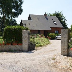 Villa Gite Les Hortensias à Crouay Exterior photo