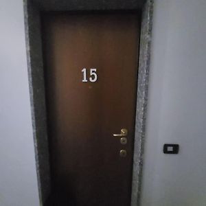 Appartement Accogliente Monolocale N. 15 à Monza Exterior photo