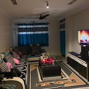 Appartement Chill House à Nagpur Exterior photo
