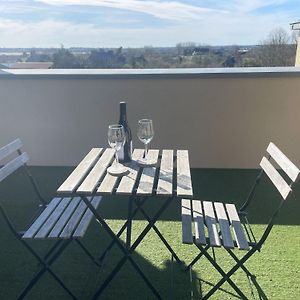 Appartement Studio avec terrasse proche de la mer à Lancieux Exterior photo