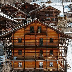 Appartement Alloggio In Antica Frazione Walser à Alagna Valsesia Exterior photo