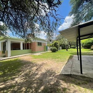 Villa Chalet En Cosquín Exterior photo