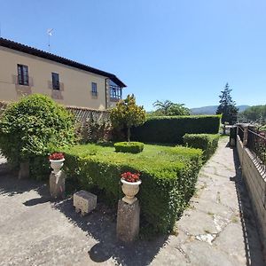 Villa Casita Enfrente Del Castillo De Medina à Medina de Pomar Exterior photo