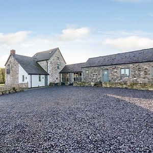 Villa 4 Bed In Denbigh 62947 à Llannefydd Exterior photo