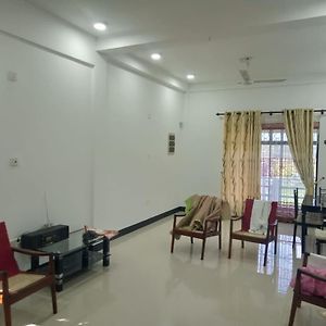 Sts Roomes / House Batticaloa Exterior photo