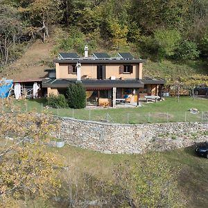 Villa Casa Bubeck à Cavagnago Exterior photo