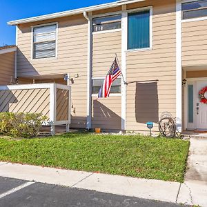 Jupiter Townhome With Pool Access About 5 Mi To Beach! Exterior photo