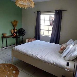 Appartement Casa Del Sol Curacao à Willemstad Exterior photo
