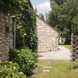 Bed and Breakfast Chambre Familiale Au Coeur De La Nature Avec Jardin Et Piscine Privee, Ideale Pour Explorer Le Loiret - Fr-1-590-265 à Vitry-aux-Loges Exterior photo