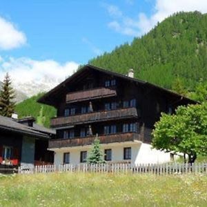 Charming Apartment Only 150 Meters From The Ski Lift Münster Exterior photo