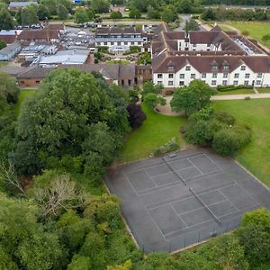 Hotel Doubletree By Hilton Oxford Belfry à Thame Exterior photo