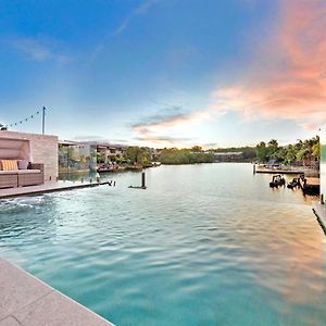 Villa 'Infinity'S Edge' Darwin Luxury Waterfront Oasis Exterior photo