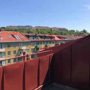 Appartement Luxurious Flat With A Private Rooftop Terrace à Göteborg Exterior photo