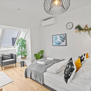 Appartement Modern Haven - Near Klinik Floridsdorf à Vienne Exterior photo