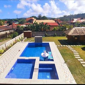 Appartement Ls Resthouse With Pool And Garden à Calapan Exterior photo