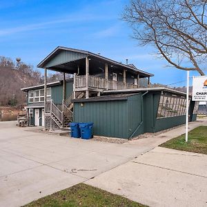 Riverside Suites - Unit A Saugatuck Exterior photo