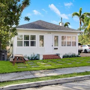 Charming Cottage On Croton #1 West Palm Beach Exterior photo