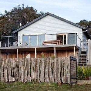 Bed and Breakfast Bruny Boathouse à Alonnah Exterior photo