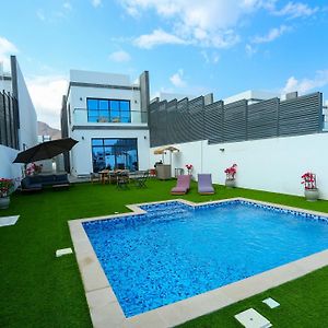 Al Bandar Luxury Villa With 5Bhk With Private Pool Fujaïrah Exterior photo