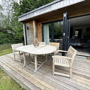 Appartement Beautiful Cabin With Pond View à Steyning Exterior photo