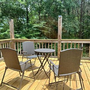 Villa Private Cabin At Lake Hartwell à Townville Exterior photo