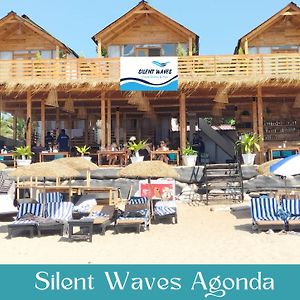 Hotel Silent Waves Agonda Exterior photo