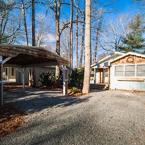 Villa Great Central Location! Cabin Near Sugar Beech Boone à Newland Exterior photo