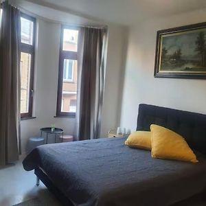 Beautiful, Renovated Fully Self Contained Room Bruxelles Exterior photo