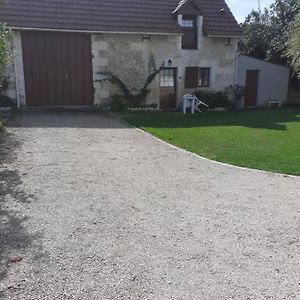 Appartement petit gite à Rilly-sur-Loire Exterior photo