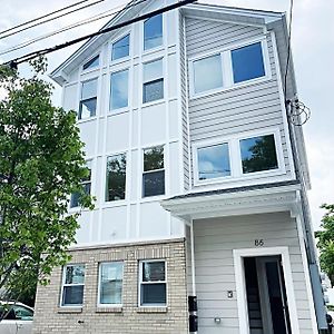 Appartement Modern Queen à Belleville Exterior photo