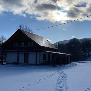 Maison d'hôtes Шепіт Річки à Lac Lac Synevyr Exterior photo