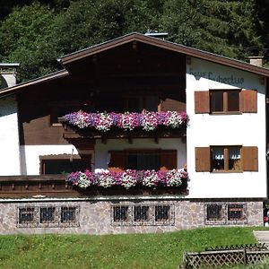 Appartement Haus Hubertus à Sankt Leonhard im Pitztal Exterior photo