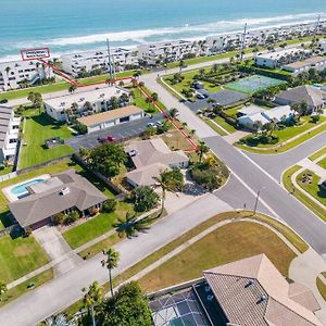 Melbourne Beach 4/3 Home Steps To Beach W/Jacuzzi Exterior photo