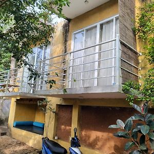 Hasthi Homestay Kandy Exterior photo