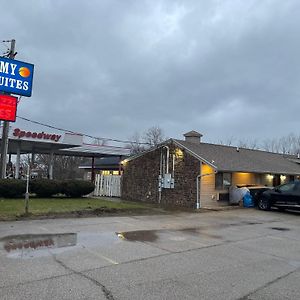 Economy Inn&Suites Ashtabula Exterior photo