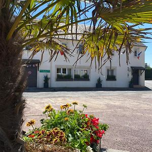 Bed and Breakfast Le Clos de la Barre à Basly Exterior photo