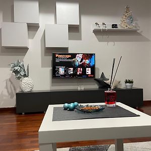 Appartamento Con Wi Fi E Netflix Your Second House Volla  Exterior photo