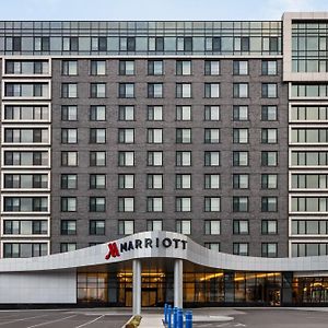 Hotel Marriott New York Jfk Airport Exterior photo