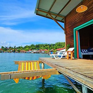 Hotel The Sea Monkey à Bocas del Toro Exterior photo