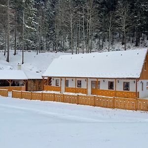 Lolo Park Resort Lacu Roșu Exterior photo