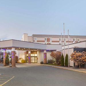 Hotel Best Western Plus New Englander à Woburn Exterior photo