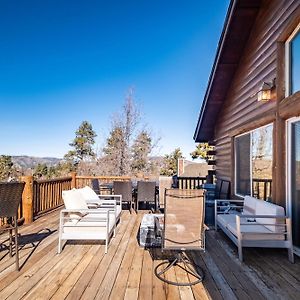 Angels Camp Lodge By Avantstay Log Style Home W Game Room Hot Tub In Great Location Lac Big Bear Exterior photo
