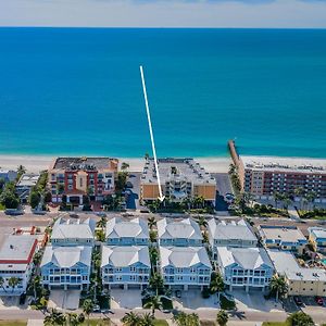 Villa The Tides Beach House à St. Pete Beach Exterior photo