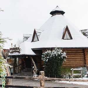 Hotel Kolyba Opryshkiv à Nizhneye Selishche Exterior photo