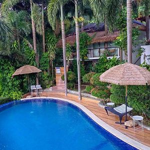 Villas By Eco Hotels Batangas Mataasnakahoy Exterior photo