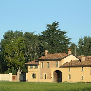 Maison d'hôtes Agriturismo Cascina Pezzolo à Lodi Exterior photo