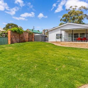 Villa Cosy Retreat On Forest - Non Smoking - Sleeps Upto Six Guest à Bendigo Exterior photo