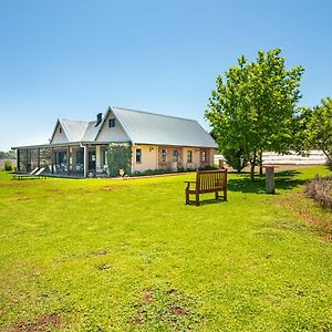 Villa Midlands Lakehouse à Henburg Park Exterior photo